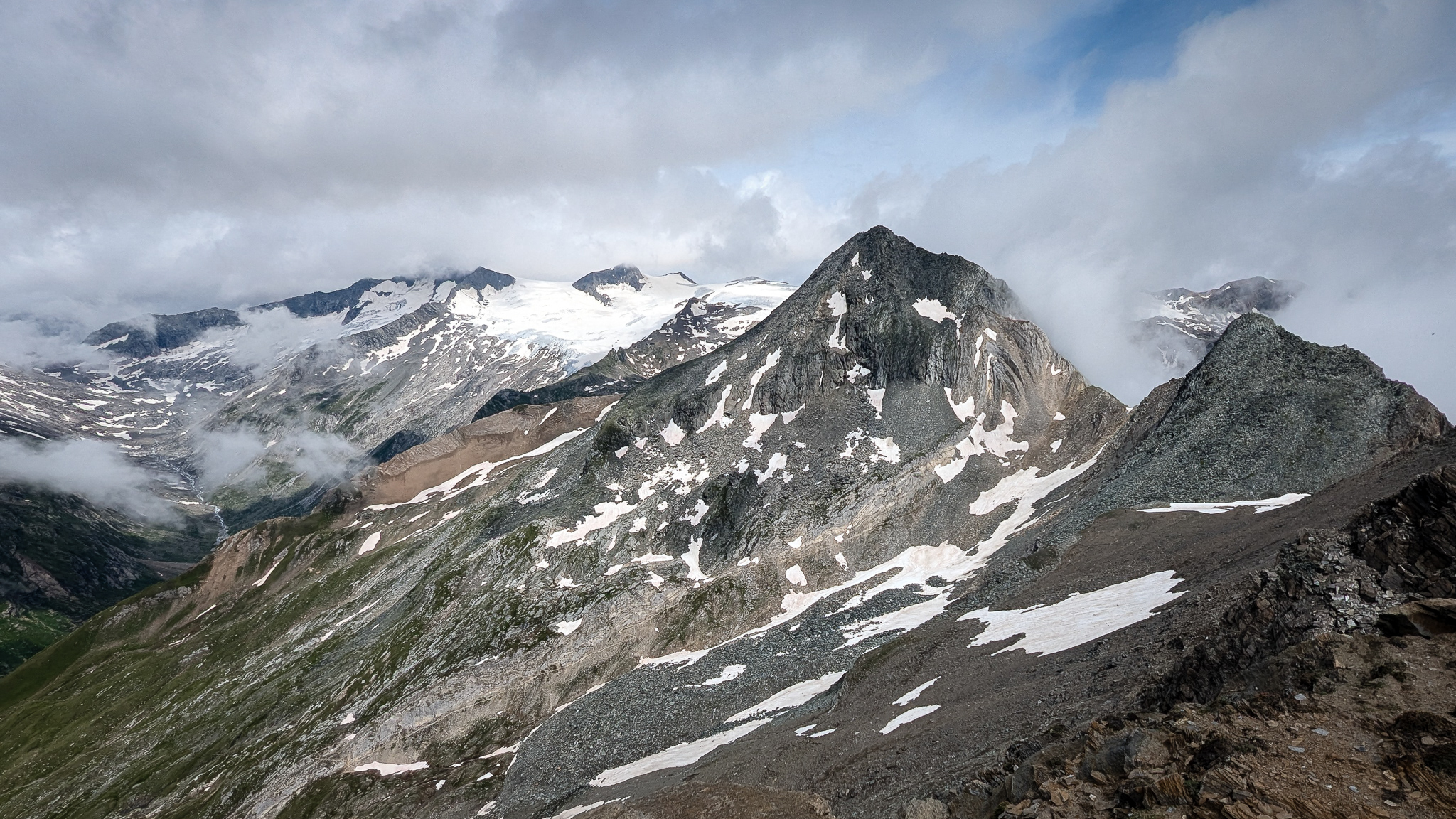 Day 3 – Kreuzspitze and Neue Sajathütte